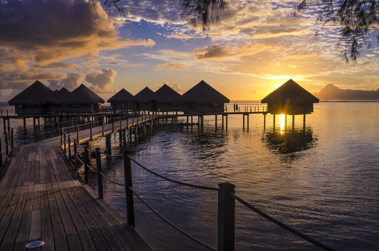 Papeete (Tahiti, Francouzská Polynésie), Zámořské ...