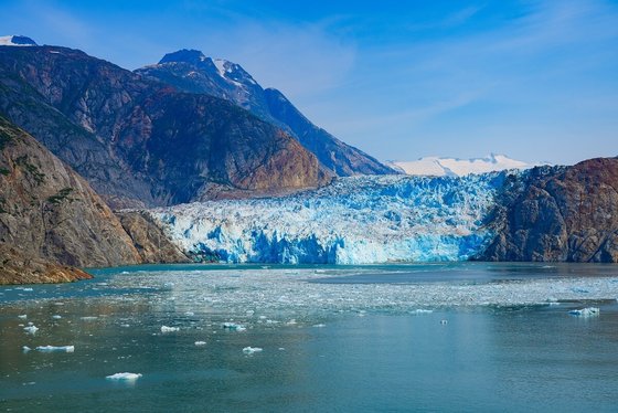 Proplutí kolem ledovce Sawyer (Aljaška)