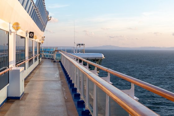 Proplouvání kolem prohlubně Calypso