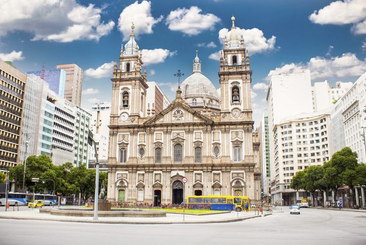Kostel v centru města Rio de Janeira v Brazílii