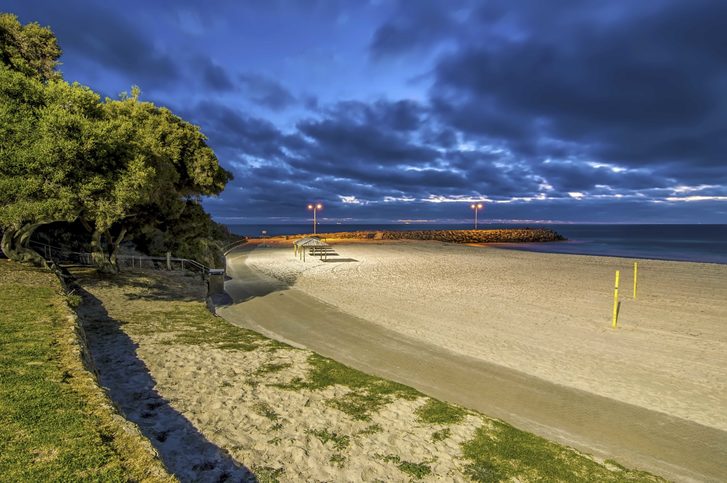 Pláž Cottesloe ve Fremantle, Austrálie