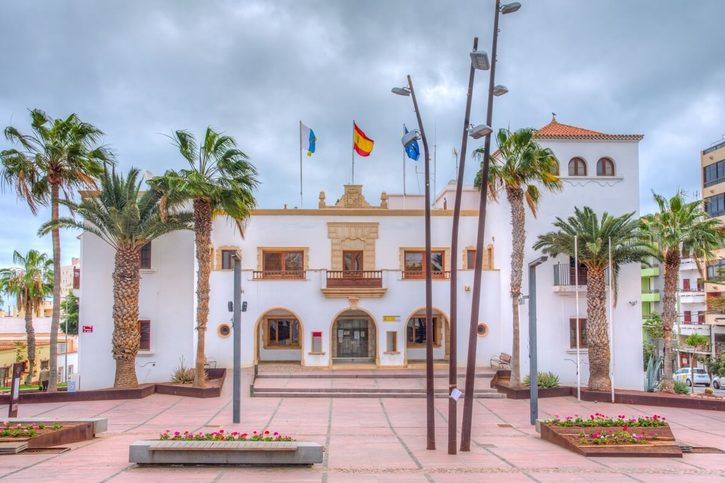 Fuerteventura - Radnice v Puerto del Rosario.