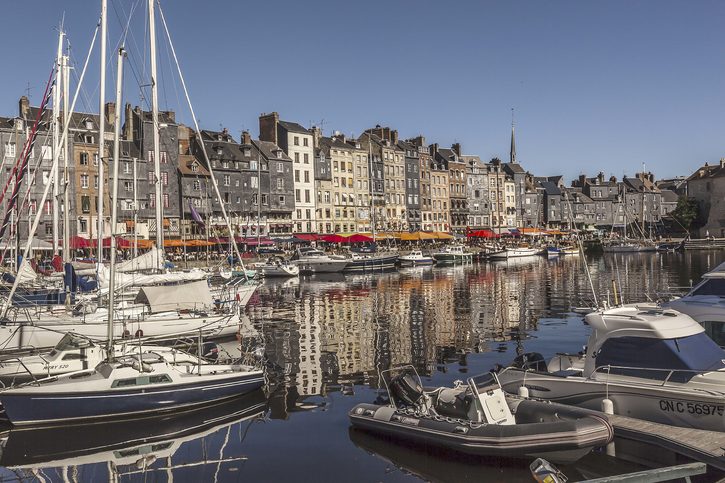 Pohled na přístav a město Le Havre.