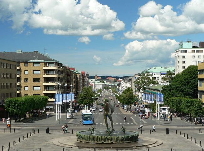 Pohled na náměstí Gotaplatsen ve švédském Goteborgu