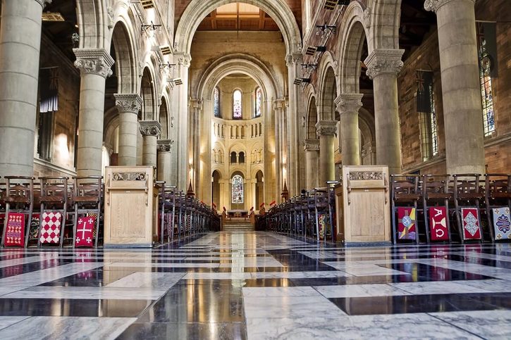 Belfast - Interiér Katedrály svaté Anny