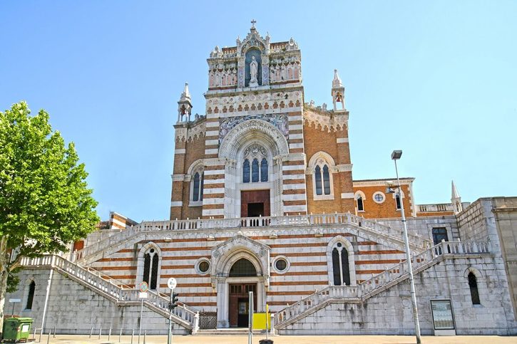 Rijeka - Kapucínský kostel Panny Marie Lurdské (Crkva Gospe Lurdske) Rijeka - Kapucínský kostel Panny Marie Lurdské (Crkva Gospe Lurdske)