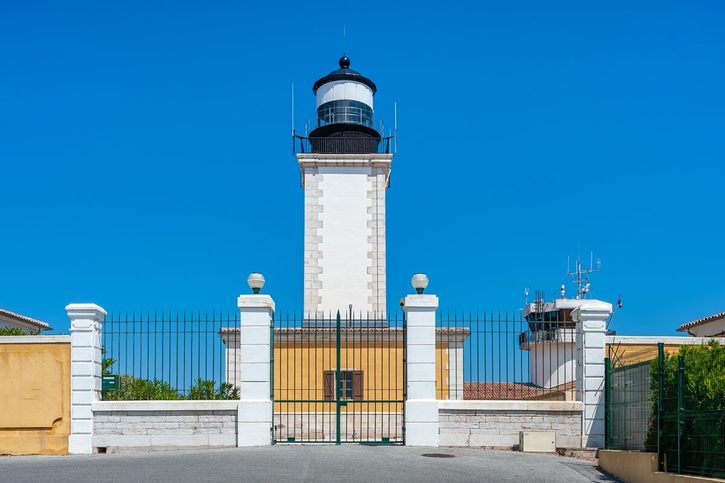 Saint-Tropez - Maják na mysu Cap Camarat 