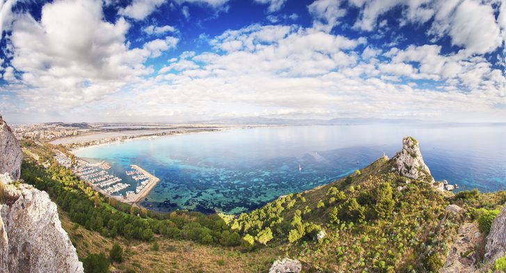  Panoramatický výhled na "Sella del Diavolo" Cagliari