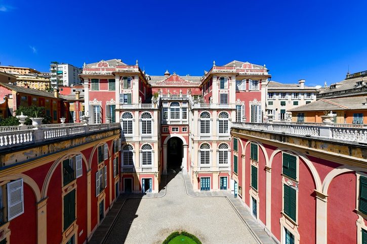 Janov - Palazzo Reale