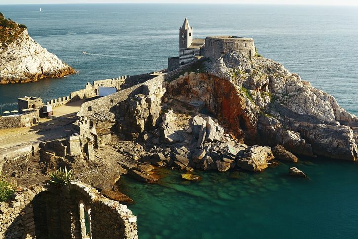 Porto Venere - Kostel sv. Petra (Chiesa di San Pietro) 