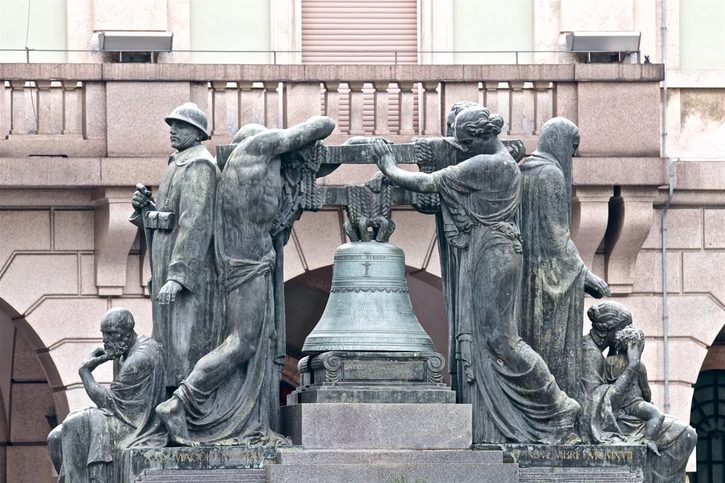 Památník padlým - Savona