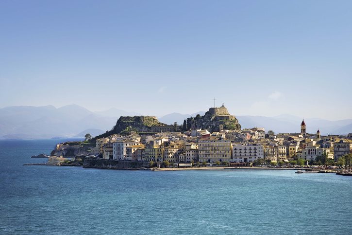 Korfu - Pohled na město a Starou pevnost.