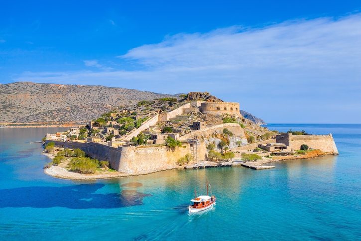 Ágios Nikólaos - Letecký pohled na ostrov Spinalonga