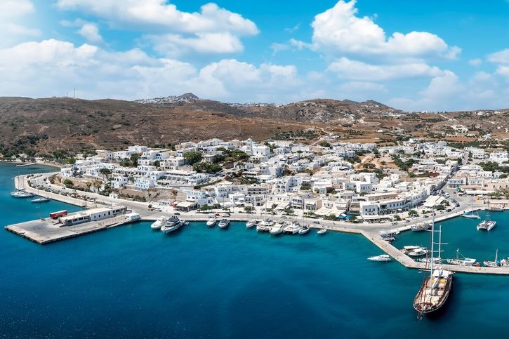 Milos - Adamantas