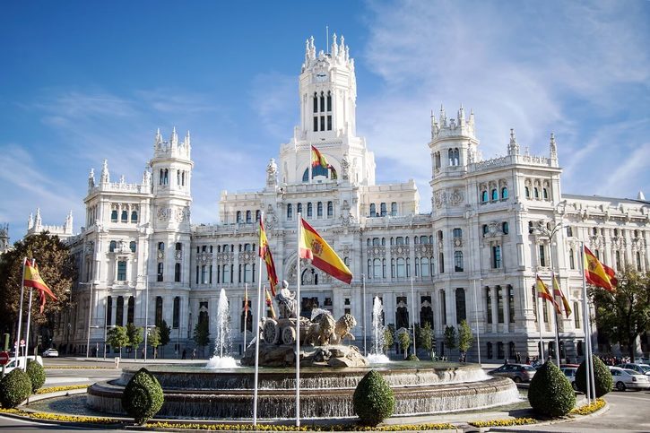 Madrid - Fontána Cibeles a Palacio de Comunicaciones