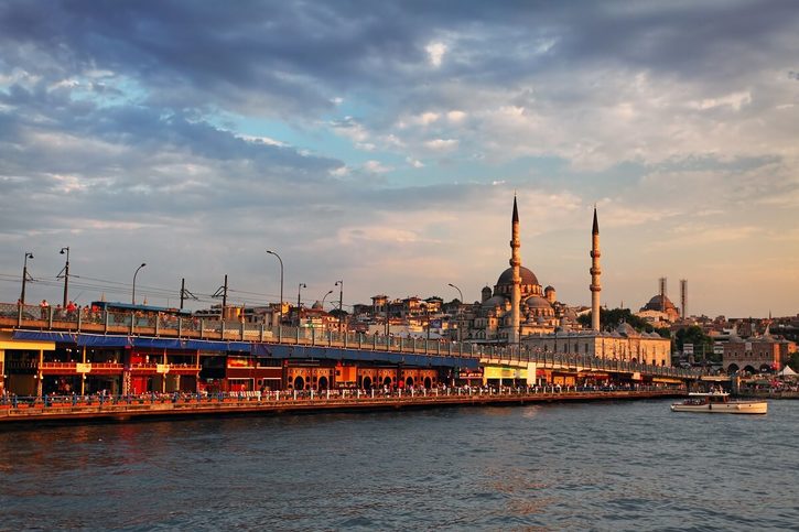 Istanbul - Galatský most (Galata Köprüsü) 