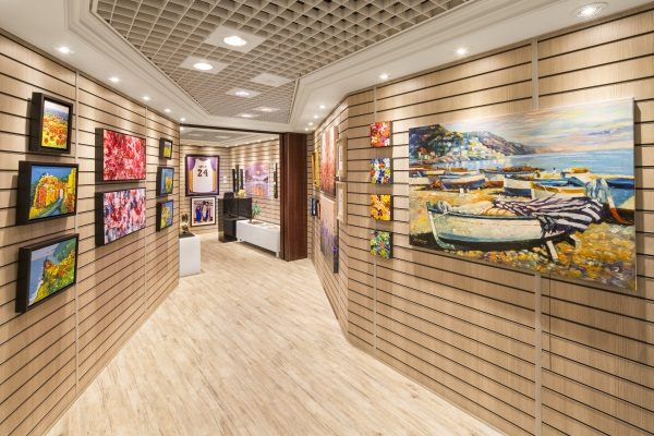 Galerie umění - Azamara Onward