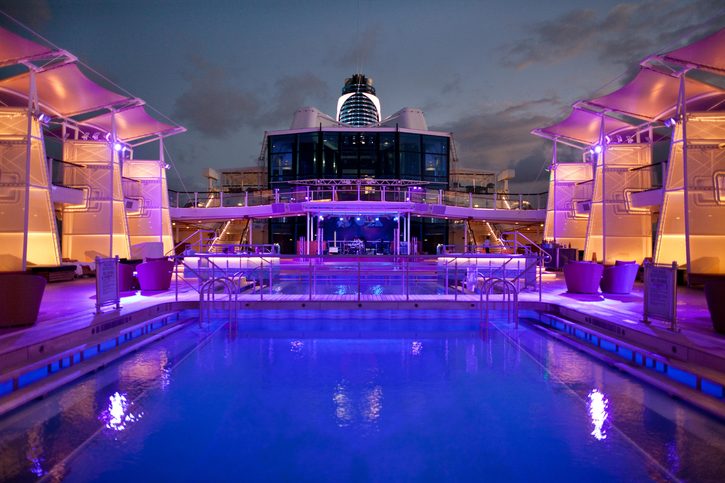 Bazén - Celebrity Equinox