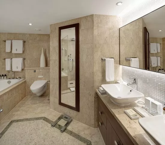 Royal Suite, koupelna - Celebrity Silhouette