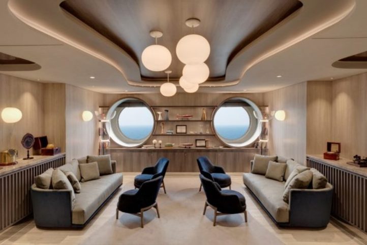 Med Yacht Club - Explora II