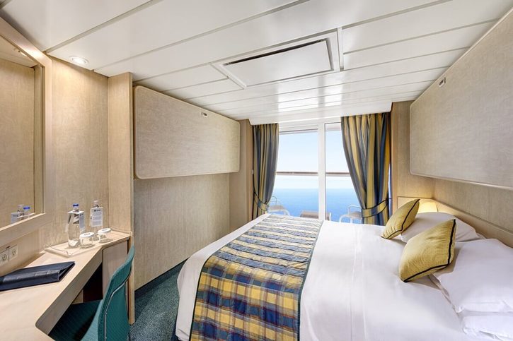 Třílůžková kajuta s balkonem (BM1) - MSC Armonia