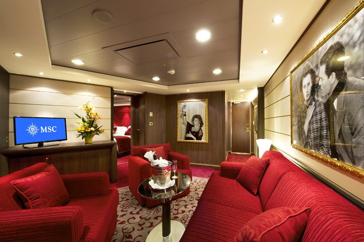 Třílůžkové Apartmá Royal Suite (YC3) - MSC Divina