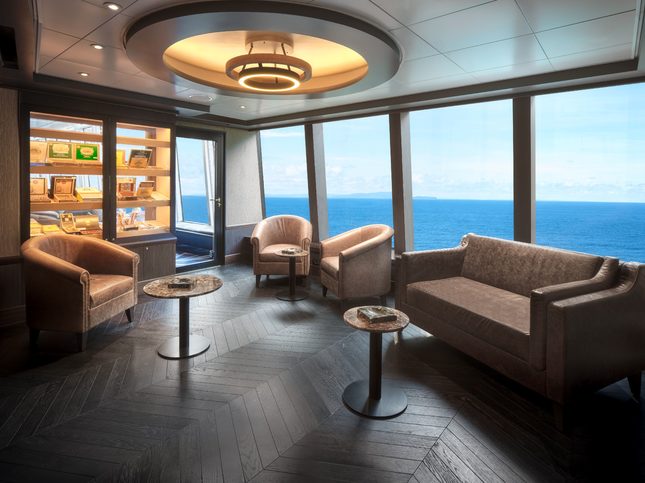 Humidor Cigar Lounge - Norwegian Spirit