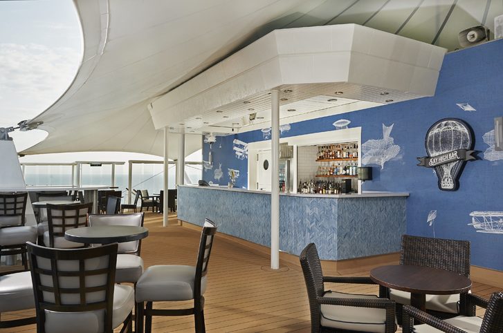 Sky High Bar - Norwegian Star