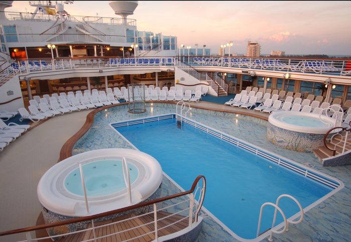 Otevřená paluba - Caribbean Princess