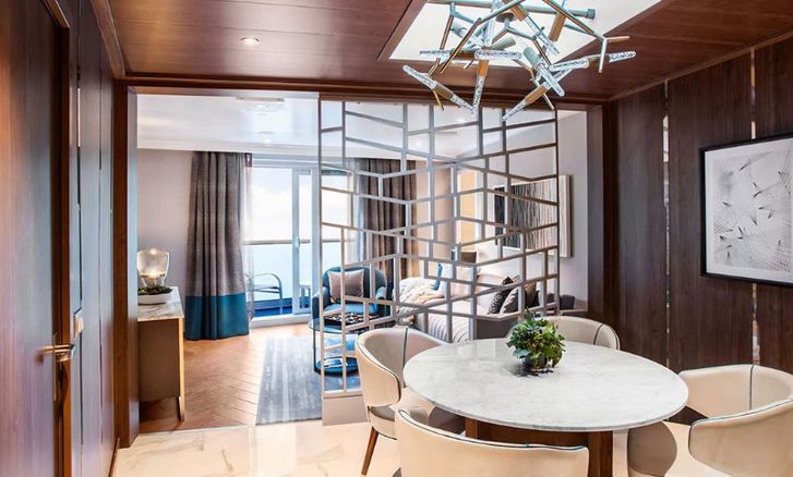 Sky Suite, obývací část - Enchanted Princess