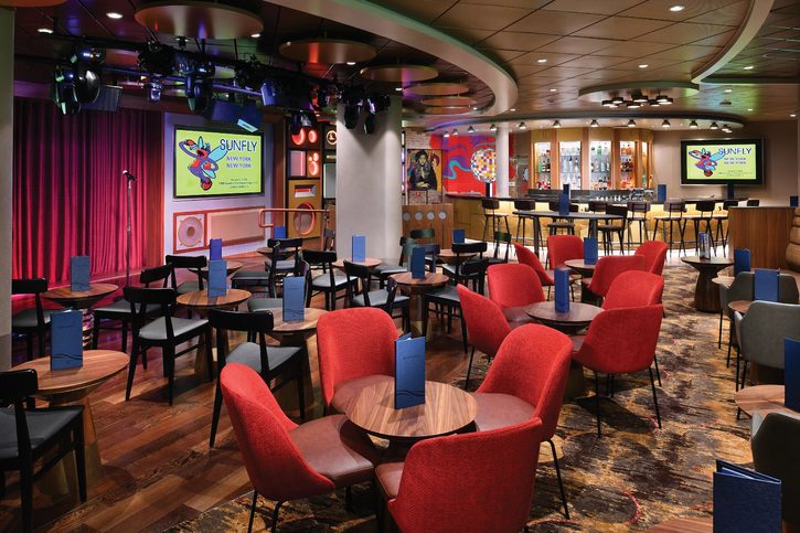 Spotlight Karaoke - Oasis of the Seas