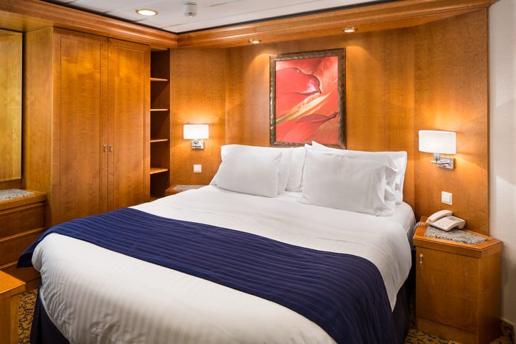 Apartmá Owner´s Suite se 2 ložnicemi, ložnice - Radiance of the Seas