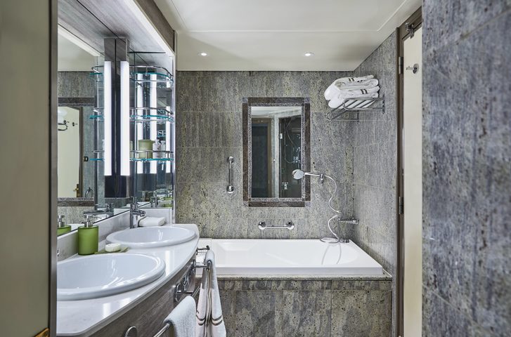 Medallion Suite, koupelna - Silver Shadow