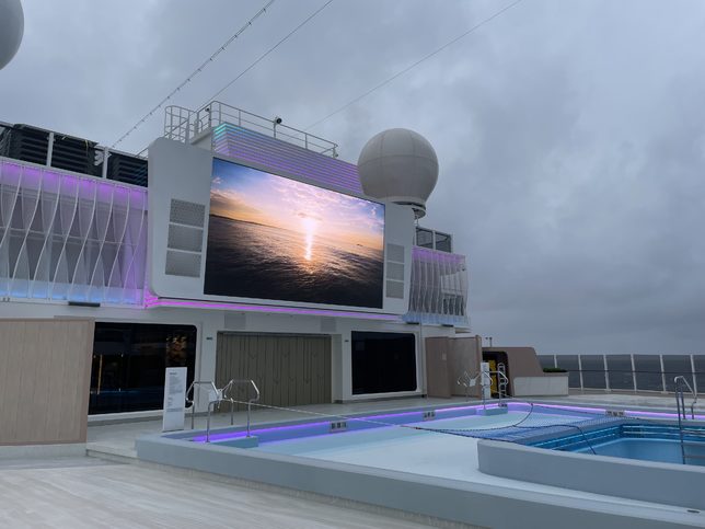 Naše inaugurační plavba na lodi norwegian aqua - Aqua venkovní paluba