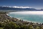 Pobřeží se zasněženými vrcholy v Kaikouře, Nový Zéland