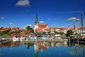 Pohled na přístav a kostel - Bornholm, Dánsko