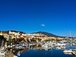 Pohled na Ajaccio, jeden z nejdůležitějších přístavů Korsiky.