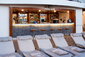 Bar u bazénu - Azamara Onward