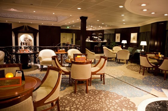 Kavárna, bar - Azamara Journey