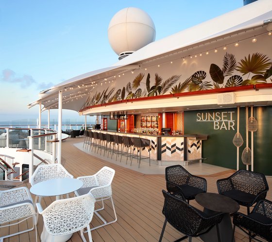 Sunset Bar - Celebrity Silhouette