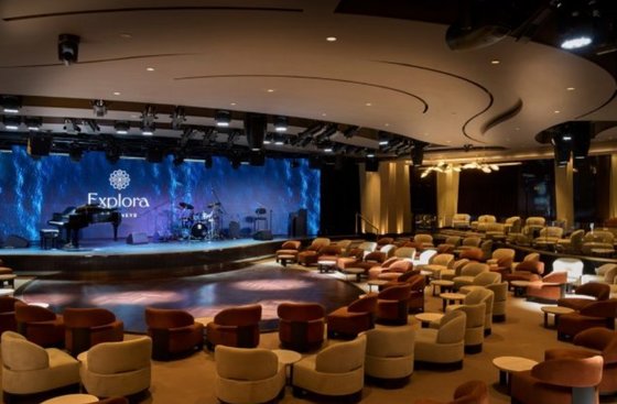 Journeys Lounge - Explora II