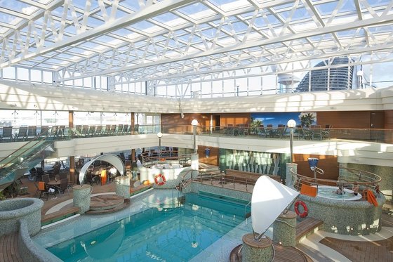 Bazén - MSC Magnifica
