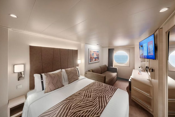 Čtyřlůžková kajuta Deluxe s oknem - MSC World Asia