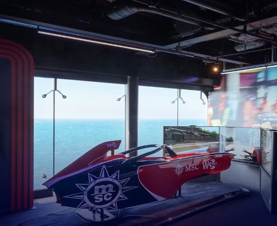 Simulátor F1 - MSC World Asia