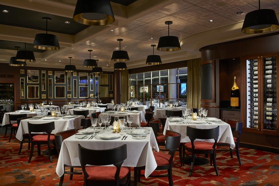 Le Bistro - Norwegian Escape