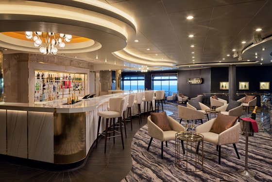 Magnum´s Champagne Bar - Norwegian Spirit