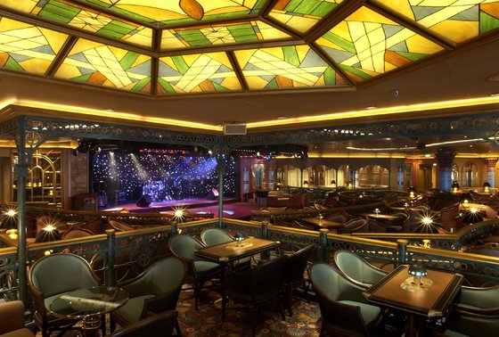 Lounge Bar - Diamond Princess